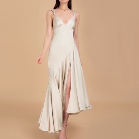 NEW FAME AND PARTNERS Zephyra Matte Satin Maxi Dress Champagne 6 homecoming - Picture 3 of 9